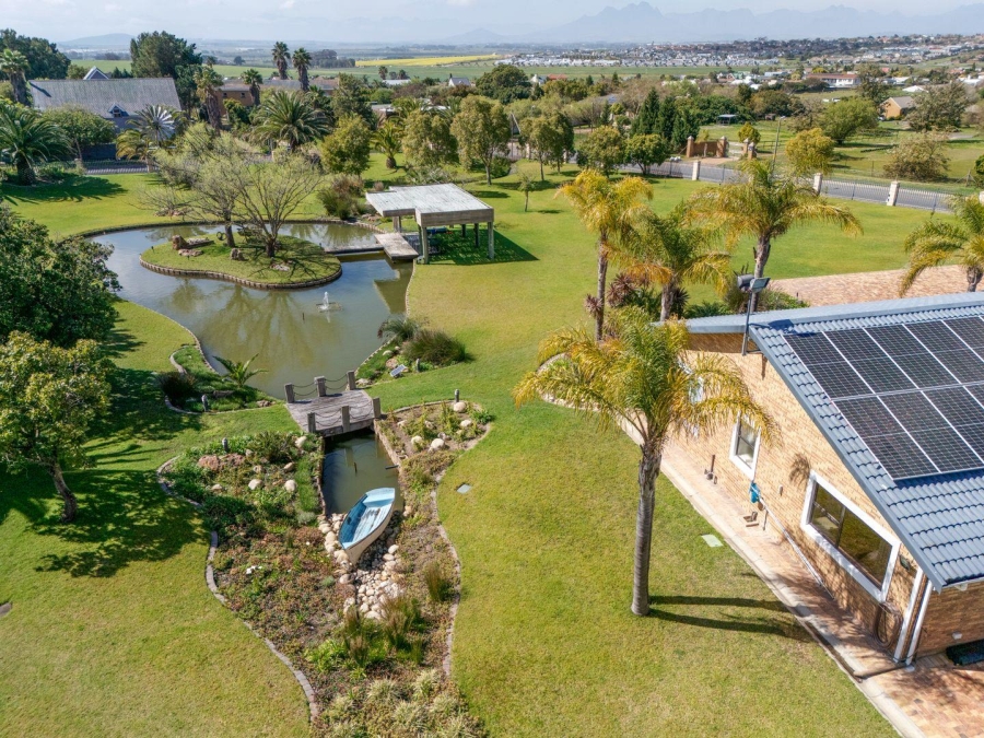 3 Bedroom Property for Sale in Vierlanden Western Cape